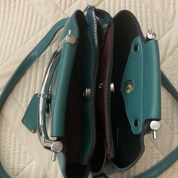 Purse - Picture 9 of 9